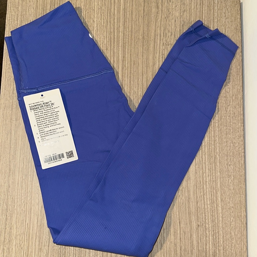 Lululemon Ribbed Align 28